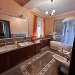 Casa Gio 3* أريانو إربينو